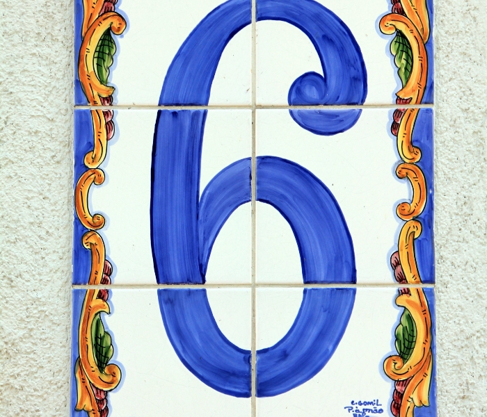 Outdoor mosaic workshop: create a personalised house number Outdoor mosaic workshop: create a personalised house number